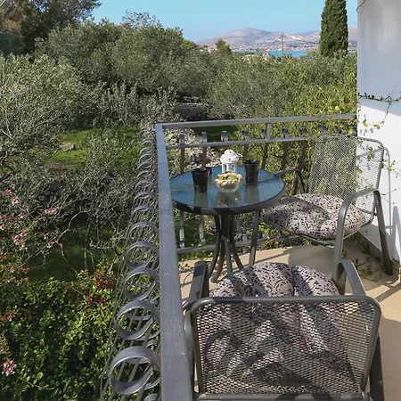 Put Vlaka I Apartman *