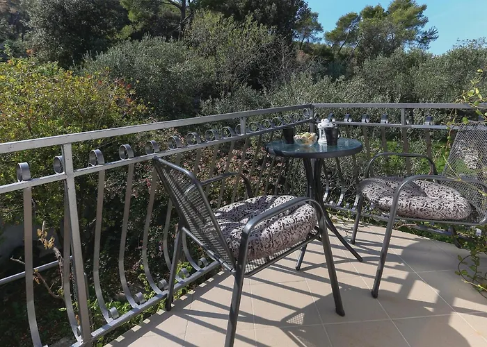 Put Vlaka I * Trogir